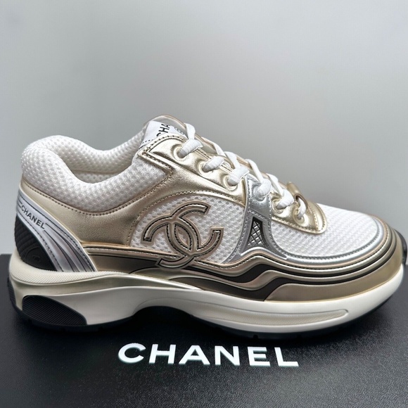 ❌❌SOLD Chanel 2023 White Black Gold Silver CC Logo Trainers Runners Sneakers - Picture 2 of 14